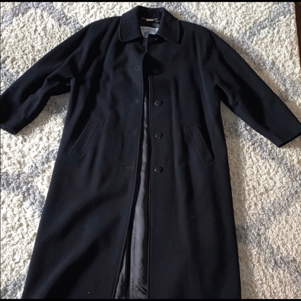 Burberry full length wool coat 🧥